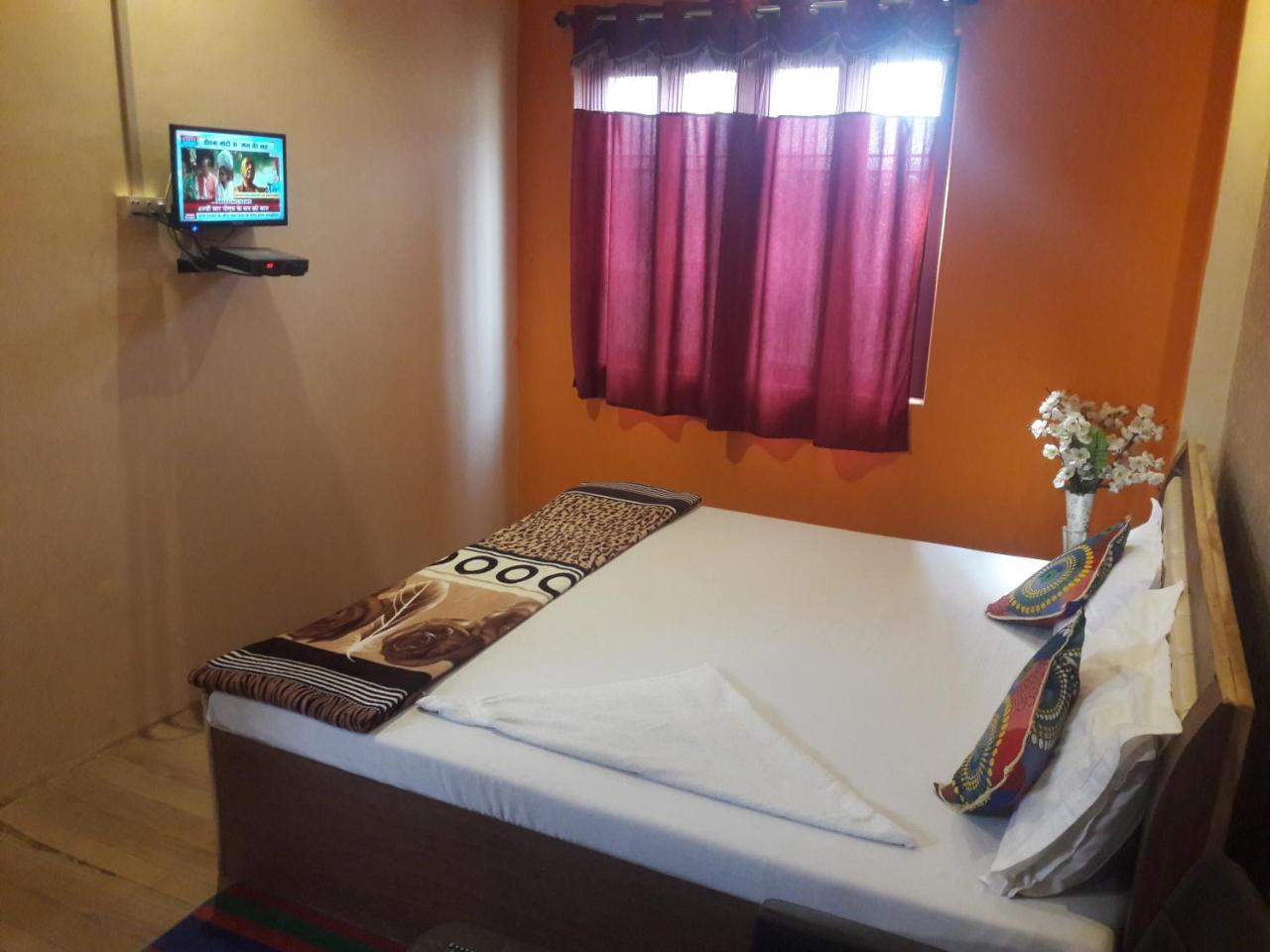 Buddha Guest House Varanasi Exterior foto